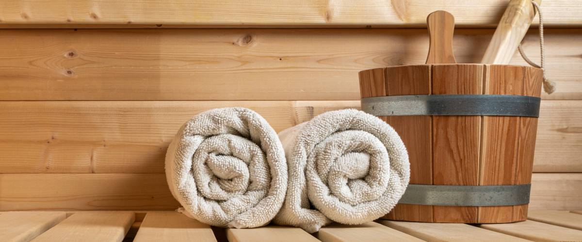 Fass-Sauna direkt am Deich Symbolfoto