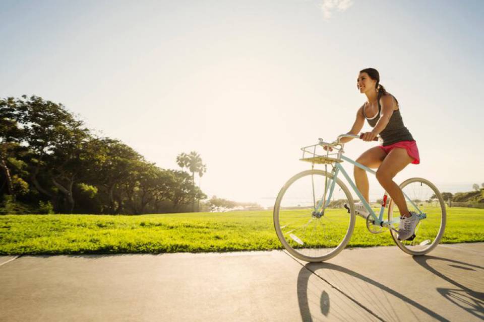 Fahrrad fahren an der Ostsee